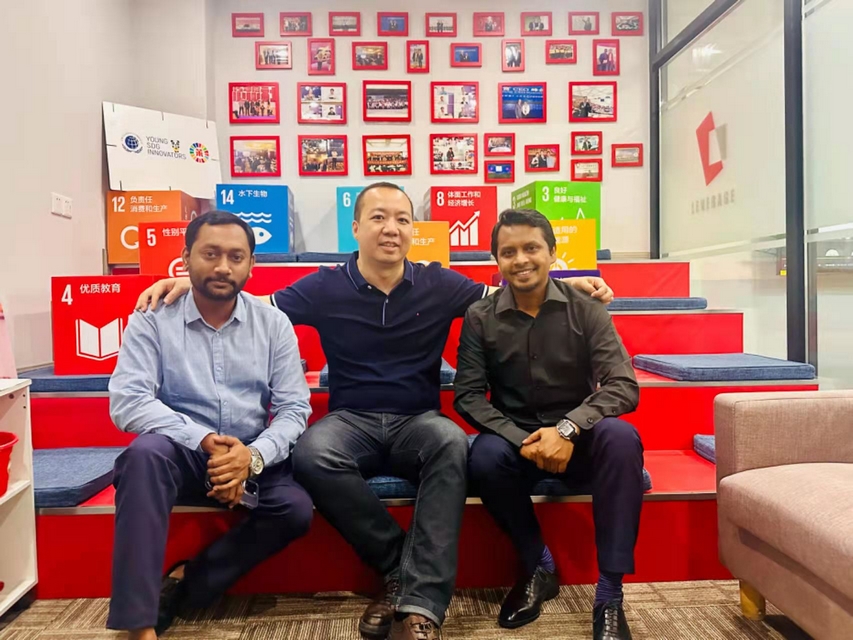 莱巍爵供应链副总经理费承先生在上海总部会见孟加拉分公司团队成员的到访