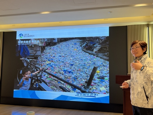 Leverage参与净滩 · 践行环保承诺 Leverage参与净滩 · 践行环保承诺