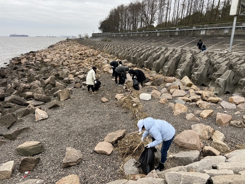 Leverage参与净滩 · 践行环保承诺 Leverage参与净滩 · 践行环保承诺