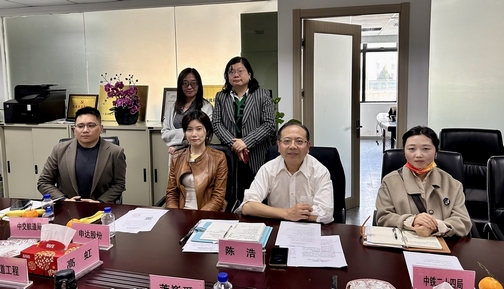 Leverage General Manager Mr Qu Weifeng was invited to attend the Shanghai Enterprise Legal Advisors Association seminar as a board member