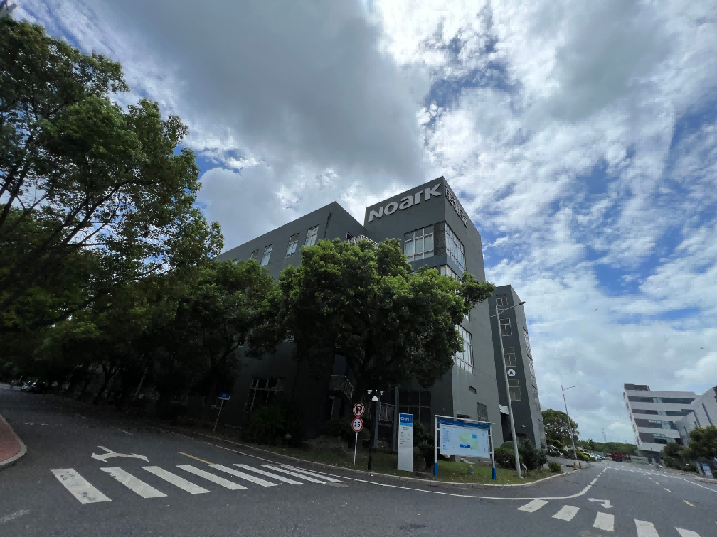 中国高端智能电气系统制造商-诺雅克，SA8000认证